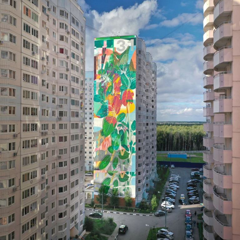 huge murals in Russia . 