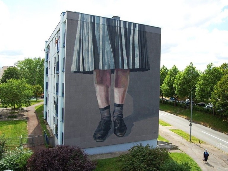 famous urban artist Hyuro in Besançon, France