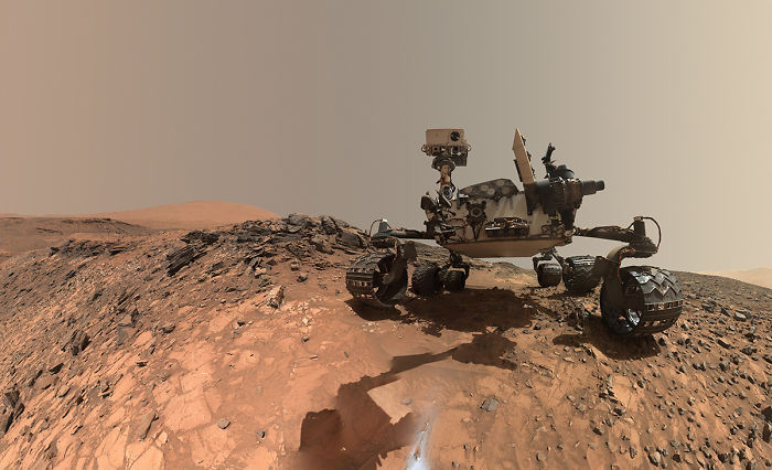 Mars Rover Curiosity In 'Buckskin' Selfie